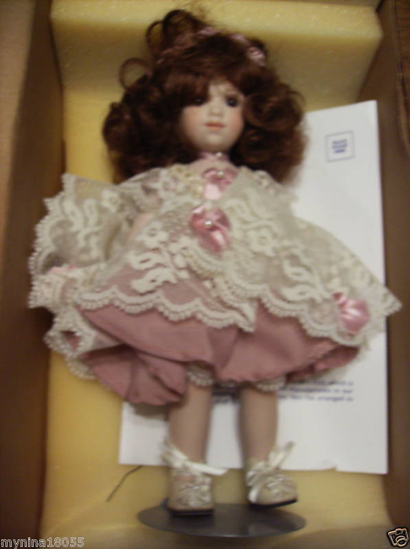 Limited Jerri McCloud BROOKE Curio Porcelain Doll MIB  