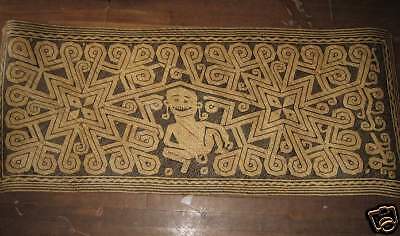 Top Motif Figure Rattan Floor Mat Sarawak Dayak Borneo  