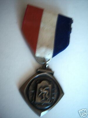 vintage SPEED SKATING MEDAL     AWESOME  