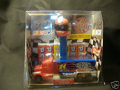 PEZ~ Nascar Set #24~ SEMI TRUCK & DRIVER HELMET~NEW~~  